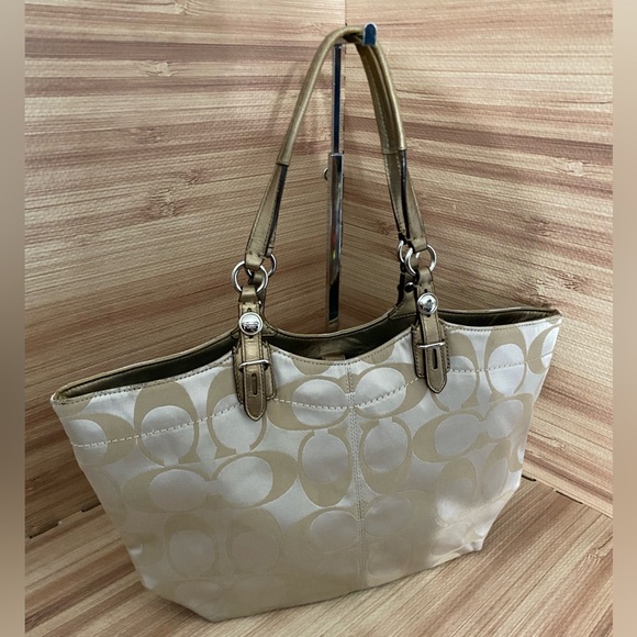 Coach Kahaki Tan Jacquard Signature Satchel Purse - Picture 9 of 15